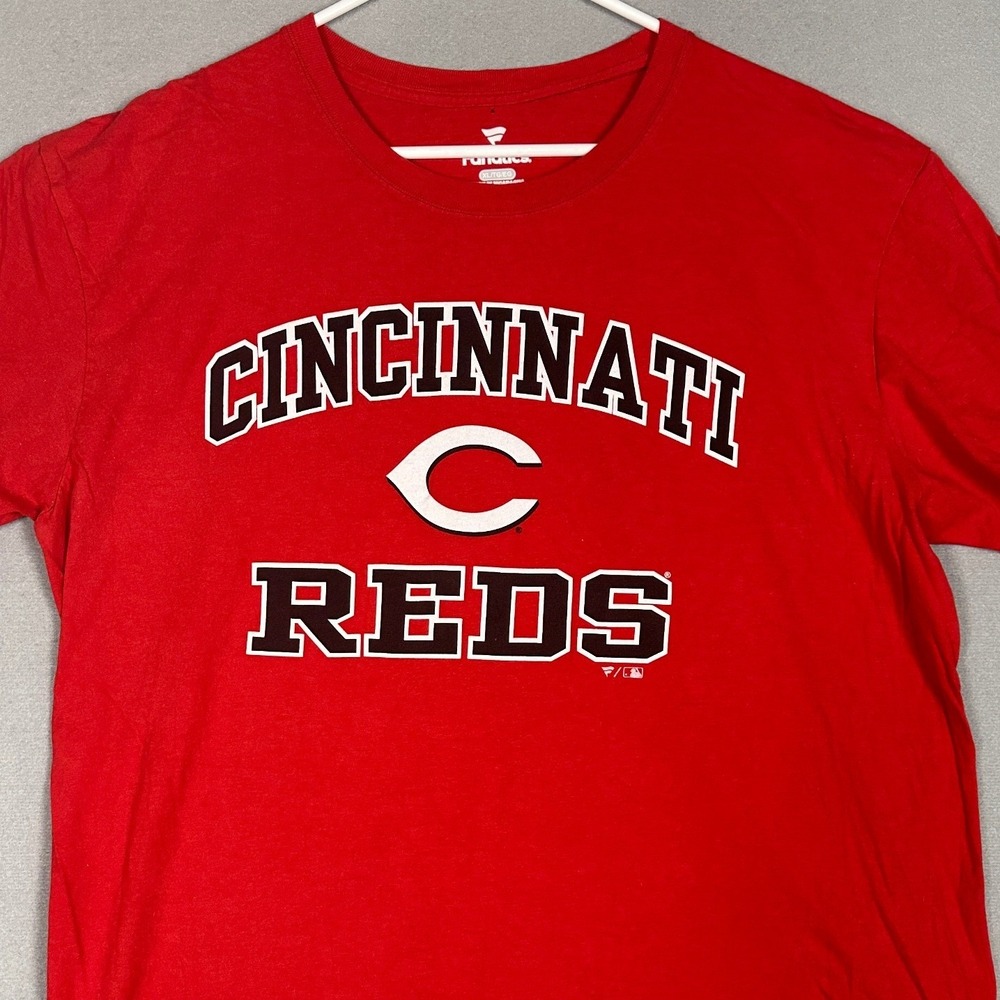 Cincinnati Reds Fanatics T-Shirt Mens Large Red MLB Graphic Tee Short Sleeve